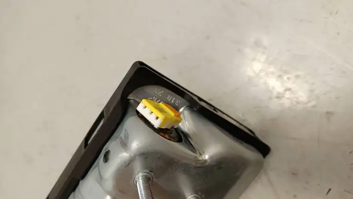 Porsche Cayenne (9Y0 9Y3) (2018 - )  9y2880842e Подушка безопастности колен