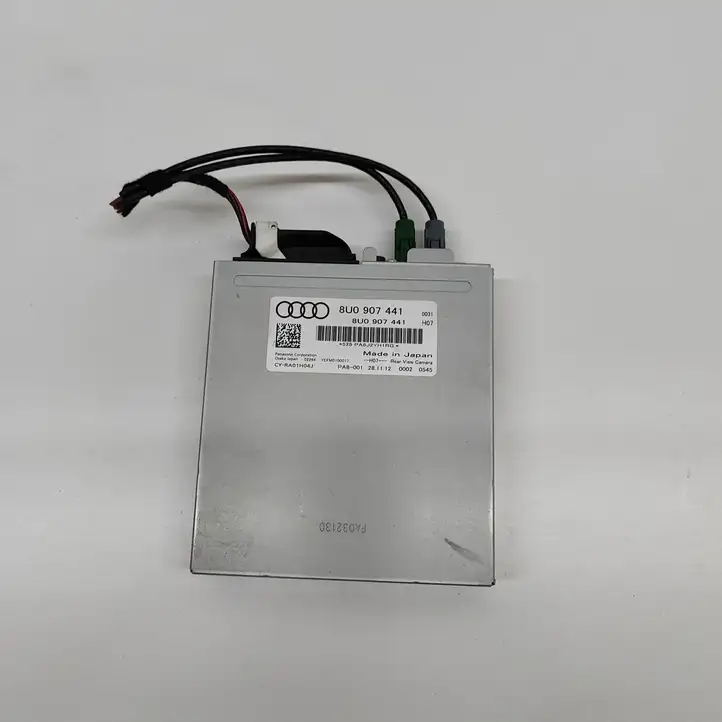 Audi Q3   8U0907441 Модуль управления видео