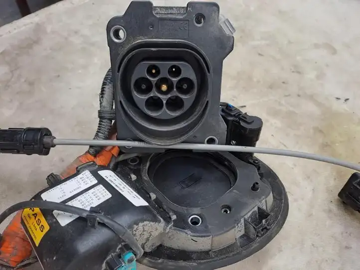 Hyundai Ioniq (2016 - )  DH100B0001 Розетка для зарядки электромобиля