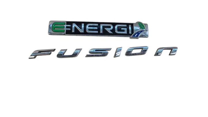 Ford Fusion II (2013 - ) Эмблема модели на переднюю дверь — фото 1