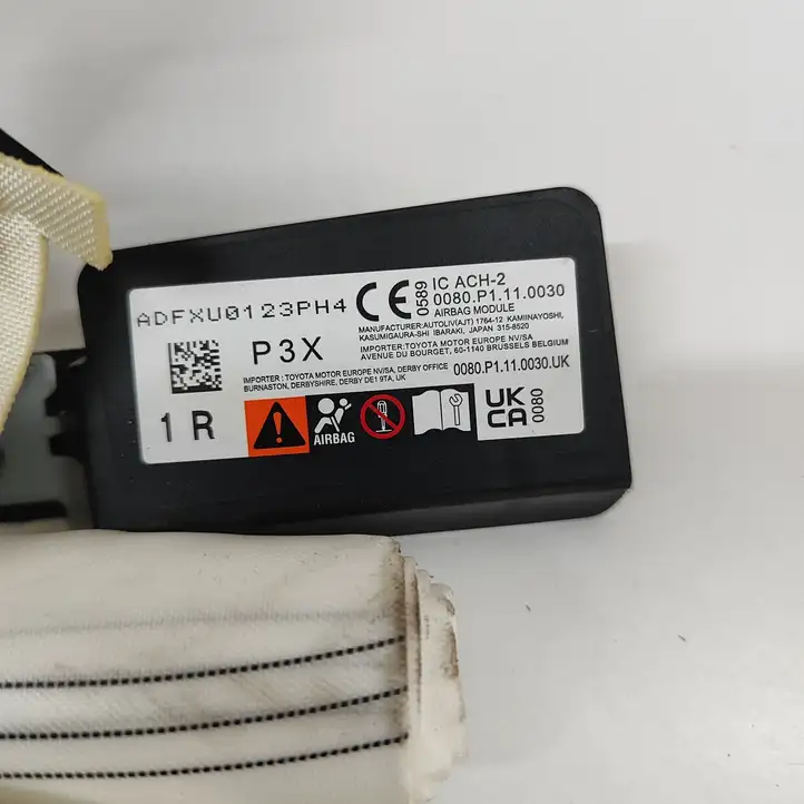 Toyota bZ4X (2021 - ) 621700R150 Боковая подушка безопасности шторка — фото 4