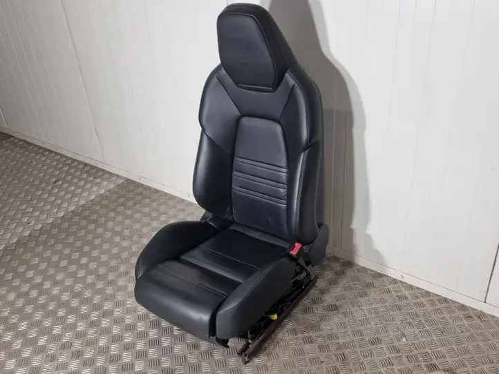 Porsche Cayenne (9Y0 9Y3) (2018 - ) 9Y069357C Переднее сиденье пассажира — фото 10