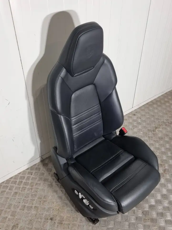 Porsche Cayenne (9Y0 9Y3) (2018 - ) 9Y069357C Переднее сиденье пассажира — фото 15