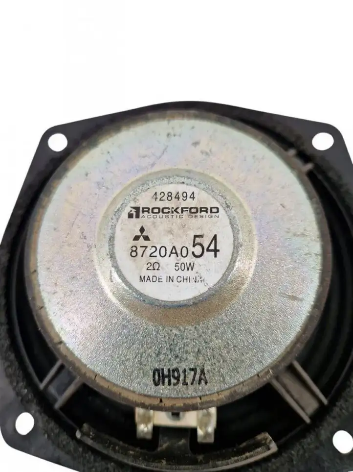 Mitsubishi Pajero (2006 - 2011) Твитер задних дверей — фото 4