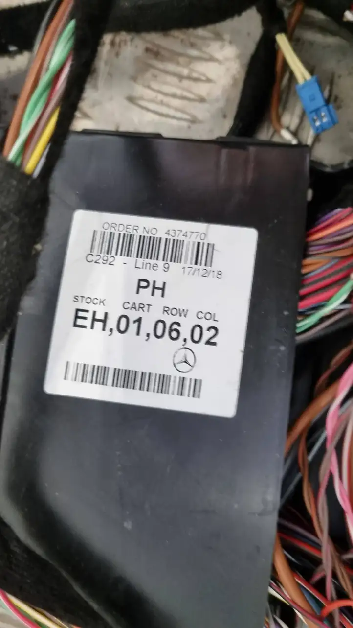 Mercedes-Benz GLE W166/C292 (2015 - 2019) A1664401038 Прочая электропроводка — фото 2