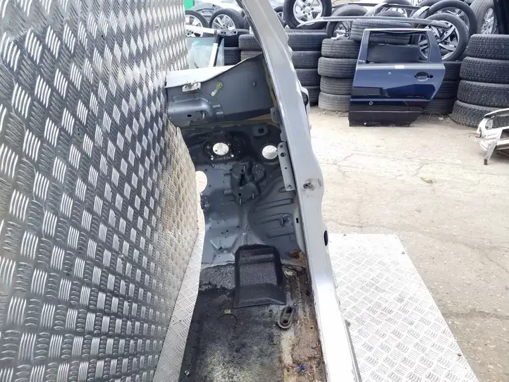 Ford Ranger (2011 - 2015) Передний порог кузова — фото 2