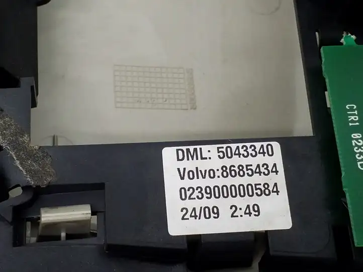 Volvo V70 (2000 - 2004) 8685434 Передняя подсветка — фото 2
