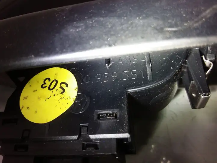 Seat Alhambra (Mk2) (2010 - 2017) 7N0959551 Кнопка стеклоподъемников — фото 5