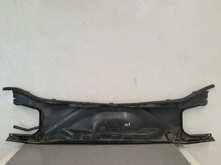 BMW 1 E81 E87 (2004 - 2011) 6989788 Крышка микрофильтра воздуха — фото 4