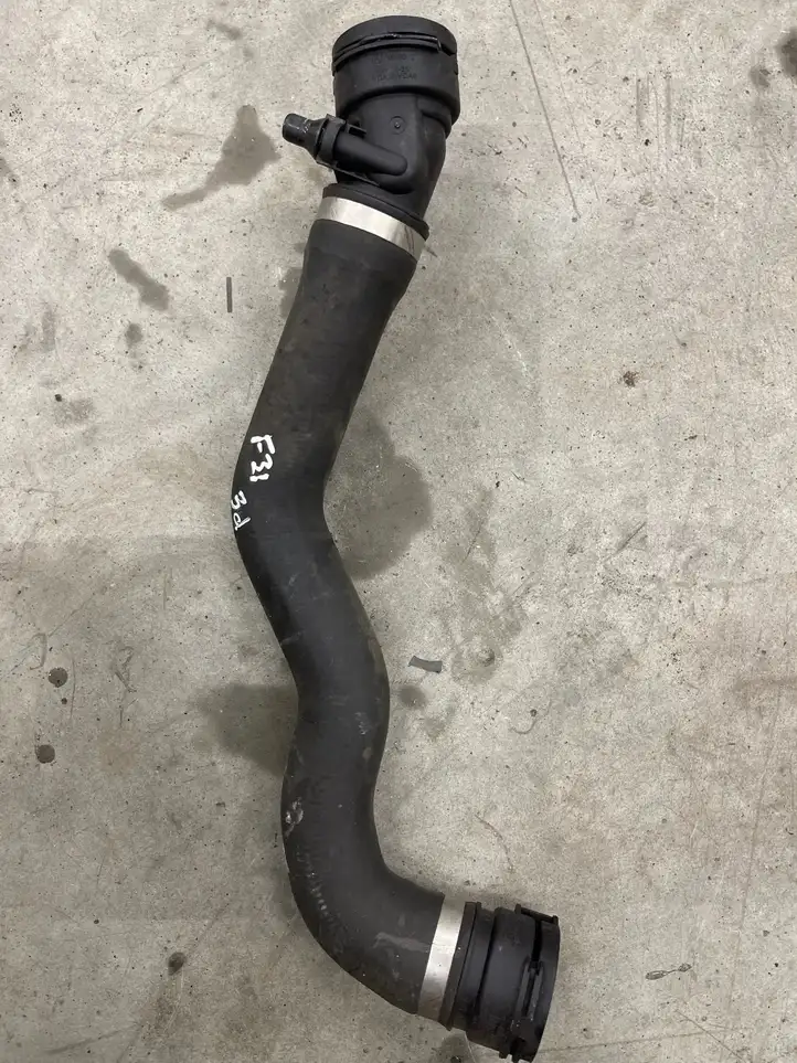 BMW 3 F30 F35 F31 (2012 - 2018) 7812941 Шланги системы охлаждения — фото 2