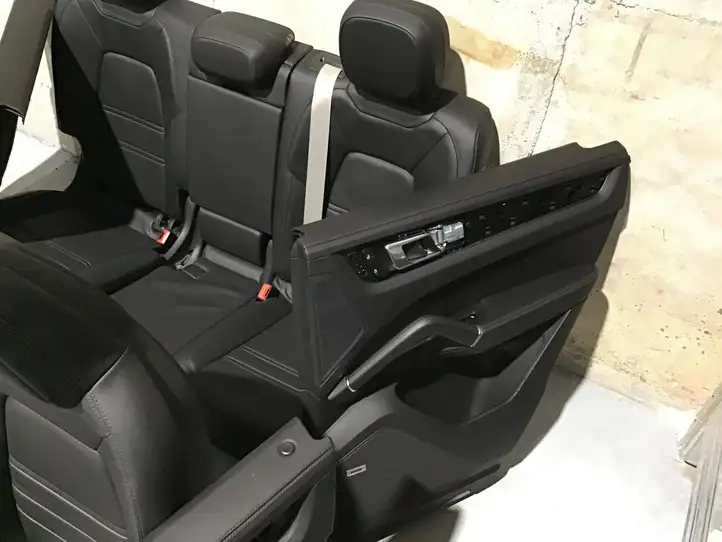 Porsche Cayenne (9Y0 9Y3) (2018 - ) Комплект салона — фото 2