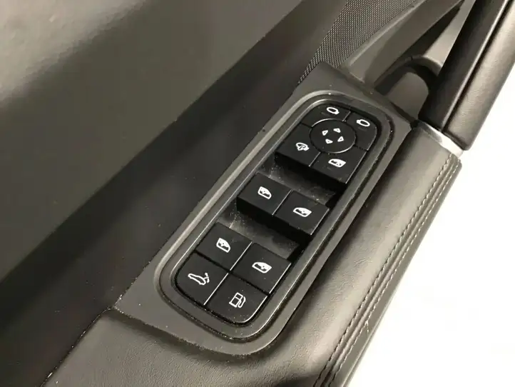 Porsche Cayenne (9Y0 9Y3) (2018 - ) Комплект салона — фото 11