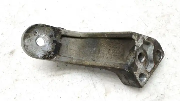 Kia Sportage (2004 - 2008) 218152E100 Кронштейн двигателя — фото 2
