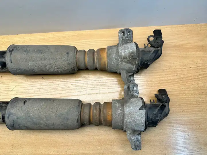 Audi A6 Allroad C7 (2012 - 2014)  4G0616031T Задний амортизатор (пневмоподвеска)