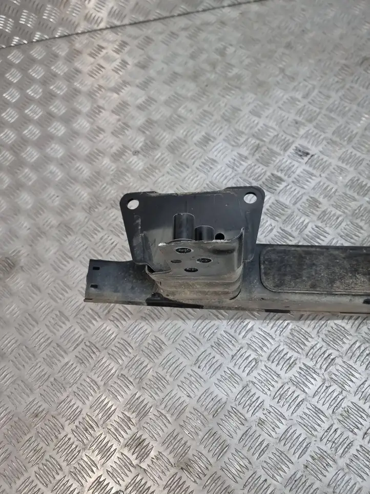 Land Rover Range Rover Sport L461 (2017 - ) LR167064 Усилитель заднего бампера — фото 6