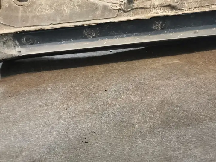 Toyota Yaris (2014 - 2019) Передний порог кузова — фото 6