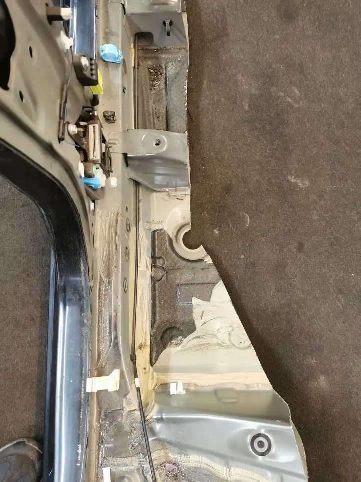 Toyota Yaris (2014 - 2019) Передний порог кузова — фото 8