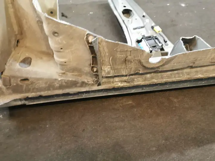 Toyota Yaris (2014 - 2019) Передний порог кузова — фото 13