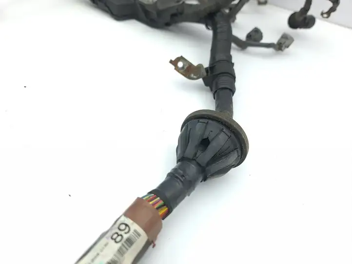 Toyota Avensis T250 (2006 - 2009) 8212105890 Проводка двигателя — фото 11