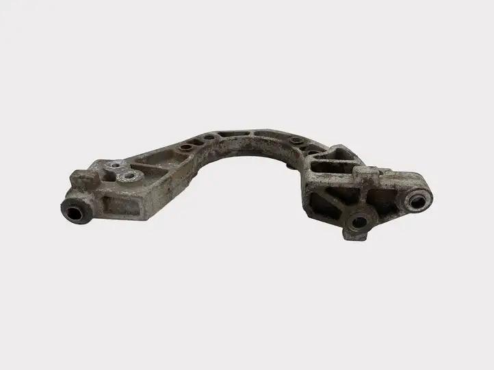 Jeep Cherokee (2013 - 2017) 52123854AB Кронштейн переднего редуктора — фото 3