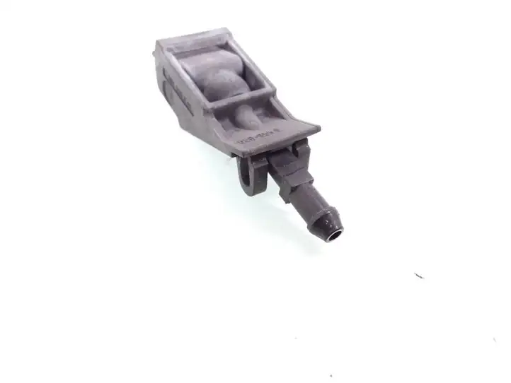 Volkswagen PASSAT B5 (1997 - 2000) 6E0955985 Форсунка омывателя лобового стекла — фото 1