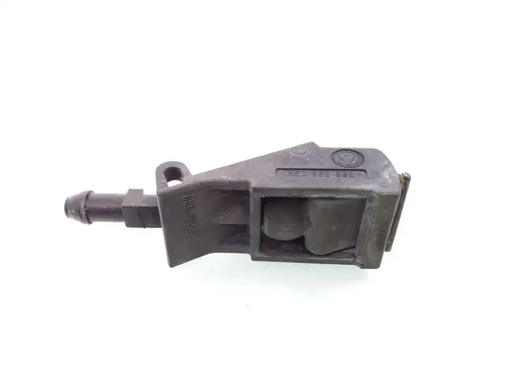 Volkswagen PASSAT B5 (1997 - 2000) 6E0955985 Форсунка омывателя лобового стекла — фото 3