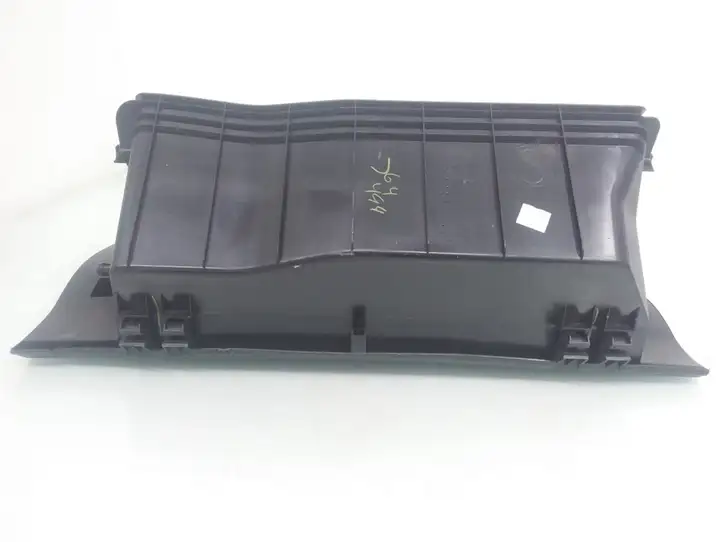 Toyota Corolla E140 E150 (2007 - 2013) 5555002250 Вещевой ящик — фото 2