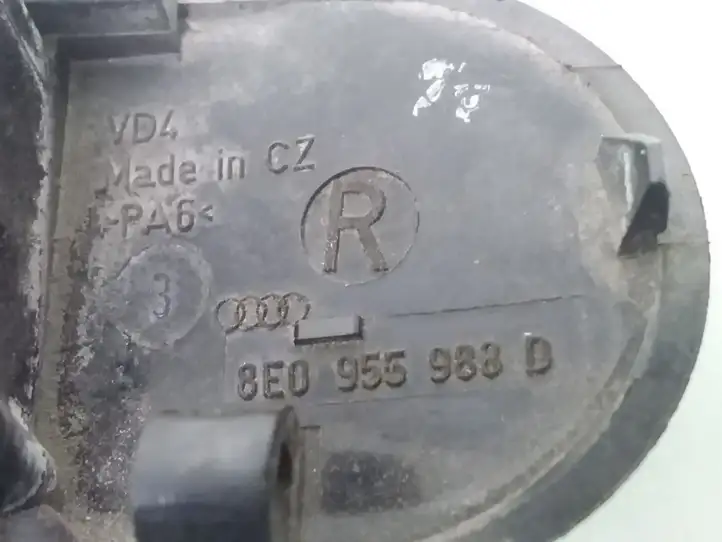Audi A6 S6 C5 4B (2001 - 2004) 8E0955988D Форсунка омывателя лобового стекла — фото 4