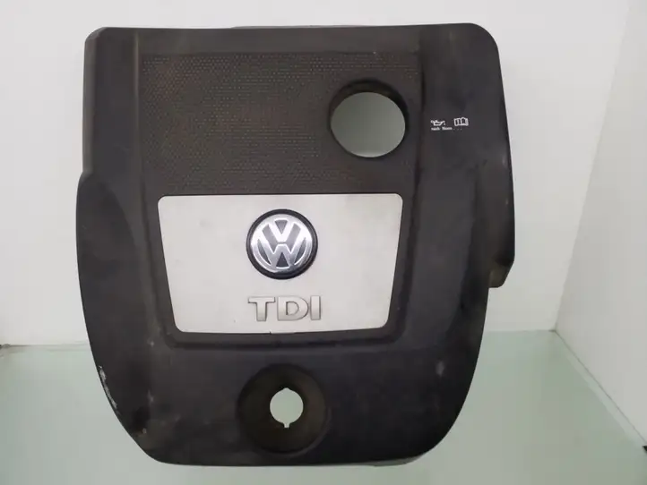 Volkswagen Golf IV (1998 - 2005) 038103925EK Крышка двигателя декоративная — фото 1