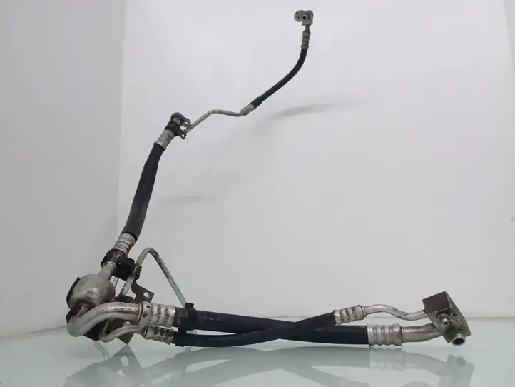 Opel Astra G (1998 - 2004) 09130614 Трубки и шланги кондиционера — фото 1