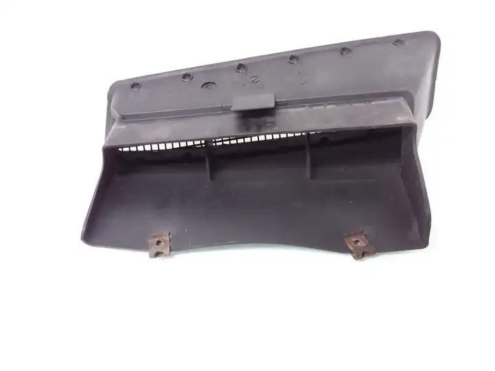 Audi A6 Allroad C5 (2000 - 2006) 4B0129617D Детали воздухозаборника — фото 2