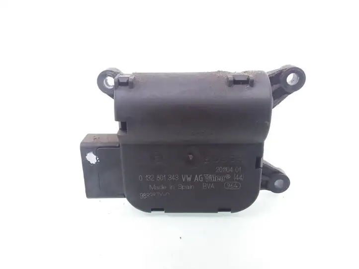 Volkswagen Touran I (2003 - 2010) 1K1907511E Двигатель задвижки потока воздуха — фото 1