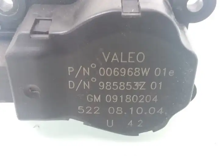 Opel Signum (2002 - 2008) 09180204 Двигатель задвижки потока воздуха — фото 2