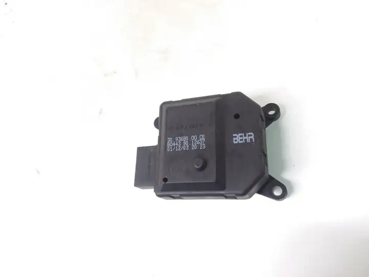 Opel Zafira A (1999 - 2003) 309368000 Двигатель задвижки потока воздуха — фото 2