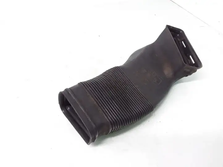 Audi A6 Allroad C5 (2000 - 2006) 8D0129617E Детали воздухозаборника — фото 2