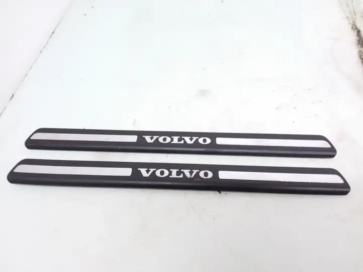 Volvo S60 (2000 - 2004) 8659960 Внутренняя отделка переднего порога — фото 1