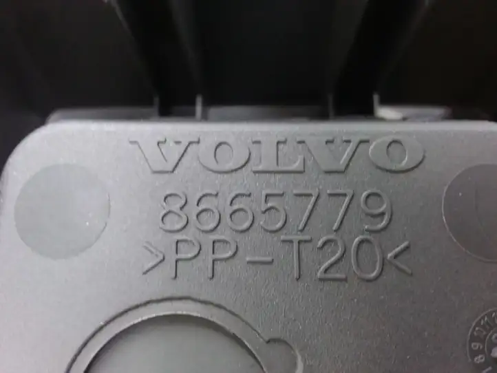 Volvo XC90 (2002 - 2006) 8665779 Ящик центральной консоли — фото 3