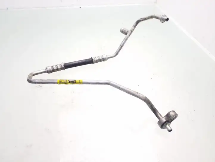 Opel Vectra C (2002 - 2005) 9229653 Трубки и шланги кондиционера — фото 1
