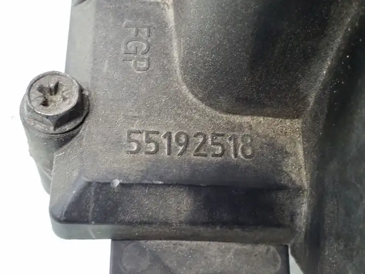 Fiat Croma (2005 - 2011) 55192518 Корпус воздушного фильтра — фото 2