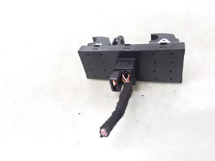 Volkswagen Golf V (2003 - 2009) 1K4959857 Блок кнопок стеклоподъемников — фото 2