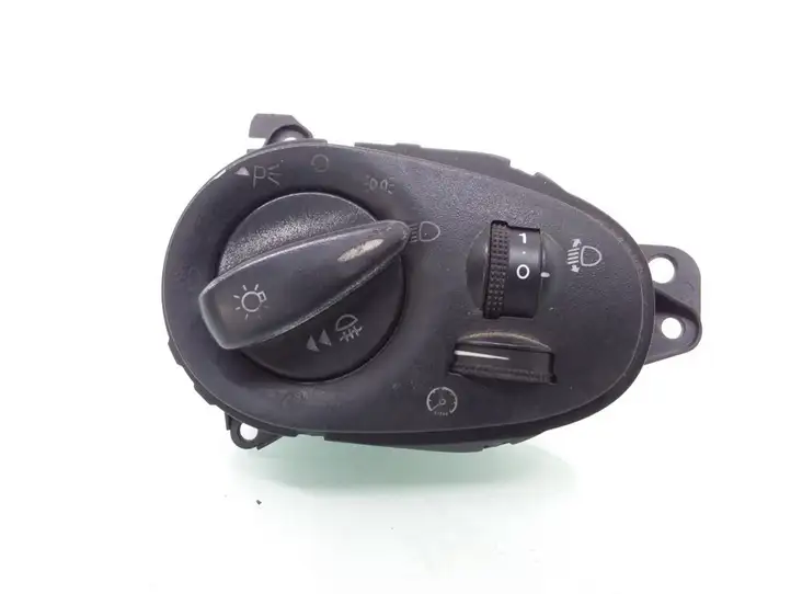 Ford Focus (1998 - 2004) 98AG13A024AH Включатель фонарей — фото 1