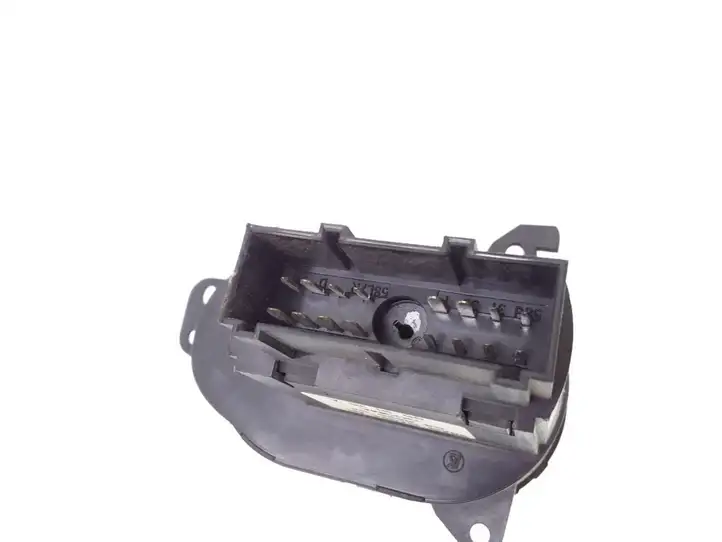 Ford Focus (1998 - 2004) 98AG13A024AH Включатель фонарей — фото 4