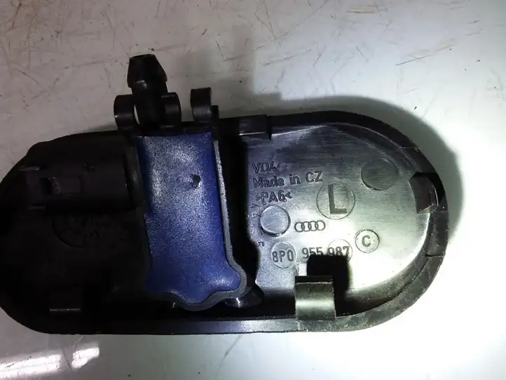 Audi A3/S3 8P (2004 - 2008) 8P0955987C Форсунка омывателя лобового стекла — фото 3