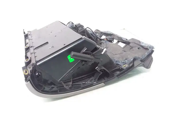 Audi A3/S3 8P (2004 - 2008) 8P1857035B Бардачок в сборе — фото 5