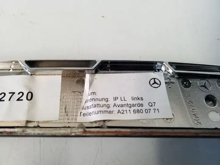 Mercedes-Benz E W211 (2002 - 2009) A2116800771 Декоративная планка — фото 3