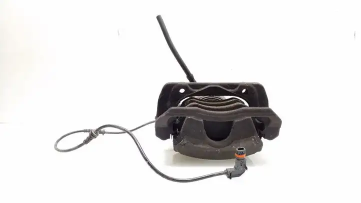 Mercedes-Benz C W204 (2007 - 2014) Тормозной суппорт передний — фото 4