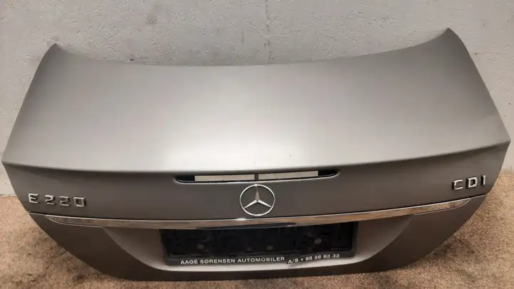 Mercedes-Benz E W211 (2002 - 2009) Крышка багажника — фото 7