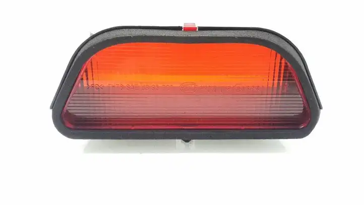 Mercedes-Benz ML W163 (1997 - 2005) A1638200156 Дополнительный стоп фонарь — фото 1