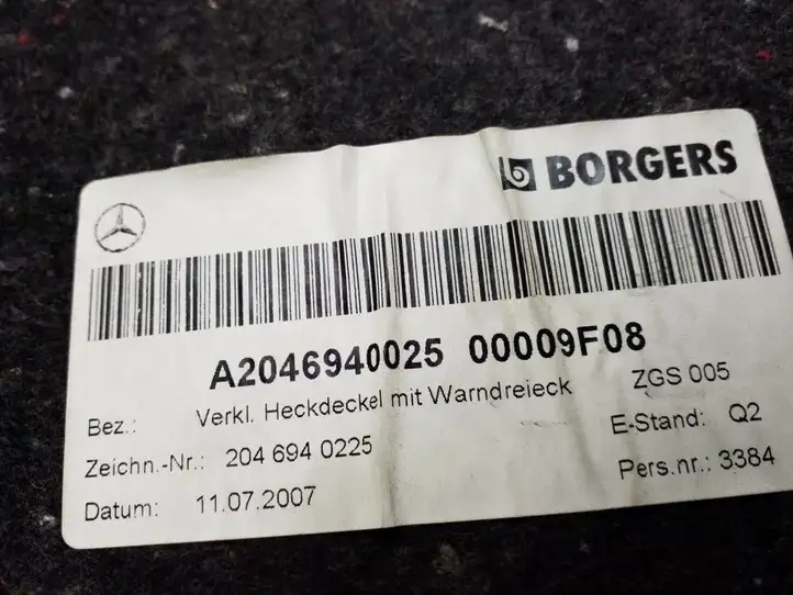 Mercedes-Benz C W204 (2007 - 2014) A2046940025 Обшивка багажника — фото 4