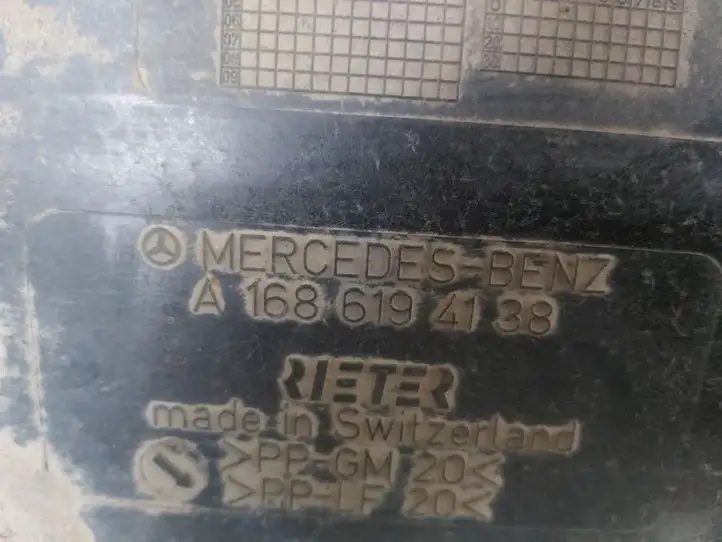 Mercedes-Benz A W168 (1997 - 2004) A1686194138 Защита днища — фото 4
